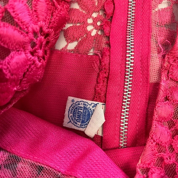 Vintage Floral Lace Pink Gown Size Medium - Picture 9 of 9